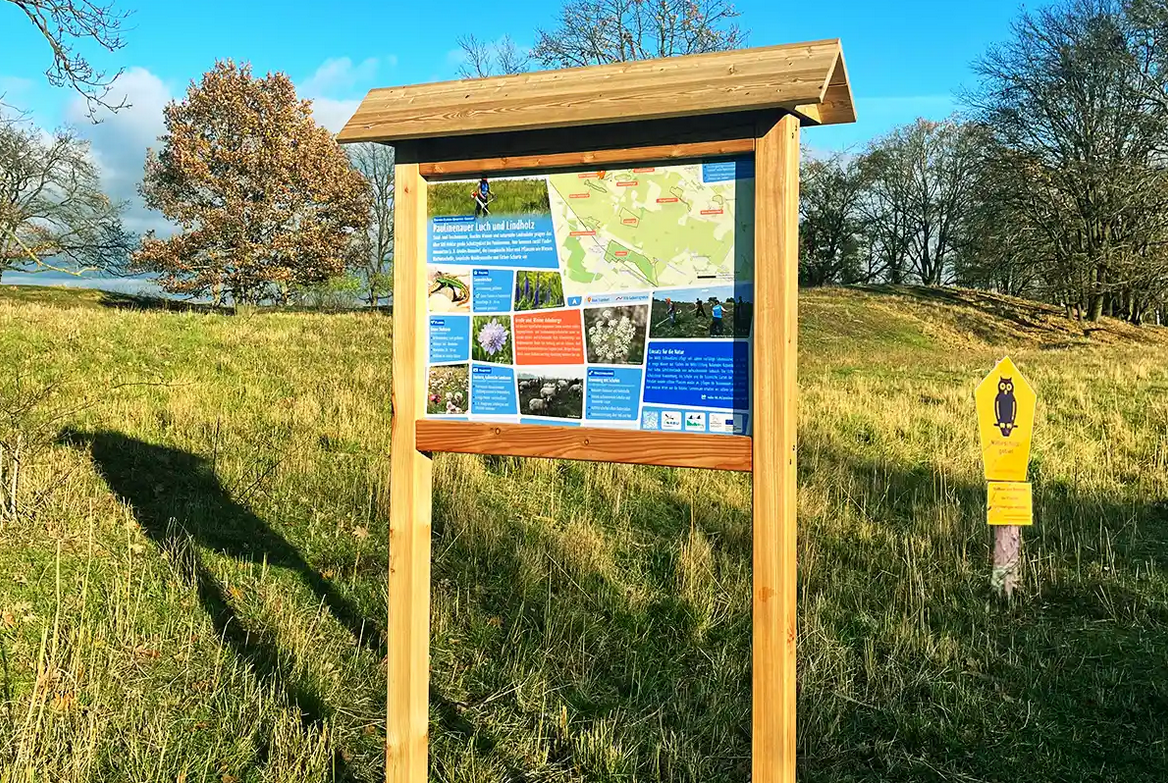 Infotafel aus Holz